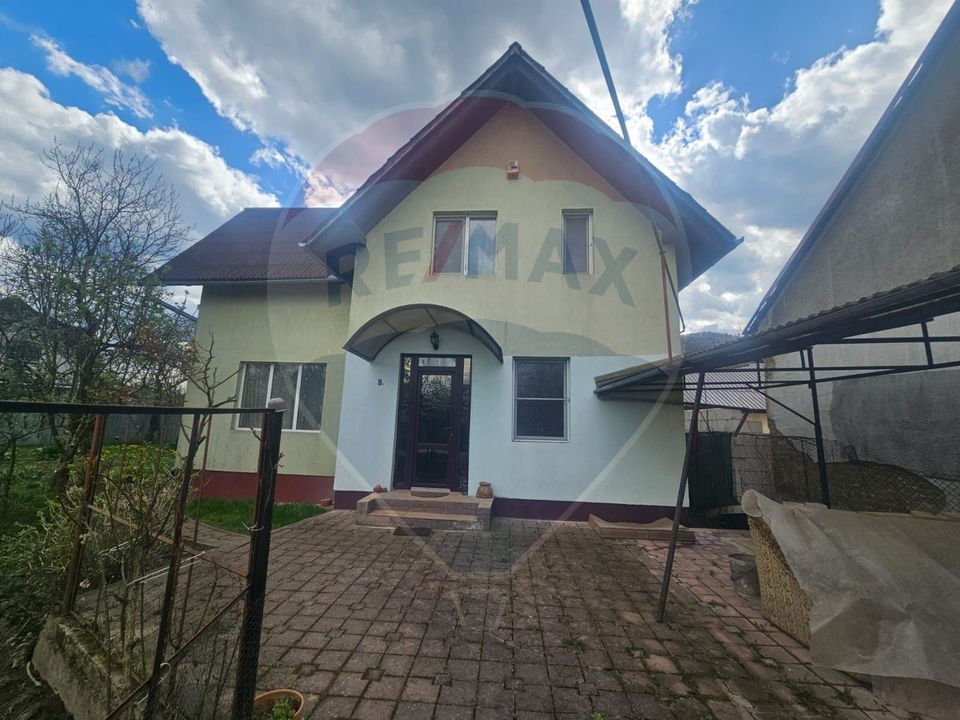 5 room House / Villa for sale