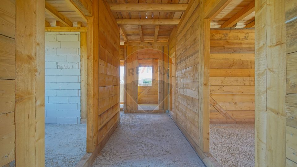 Proiectul Tău de Vis Începe Aici – Casă Nouă, 588 mp Teren, Cărpiniș