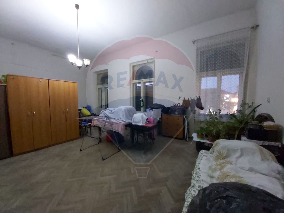 OCAZIE!!! Apartament 3 camere 187 mp Piata Catedralei