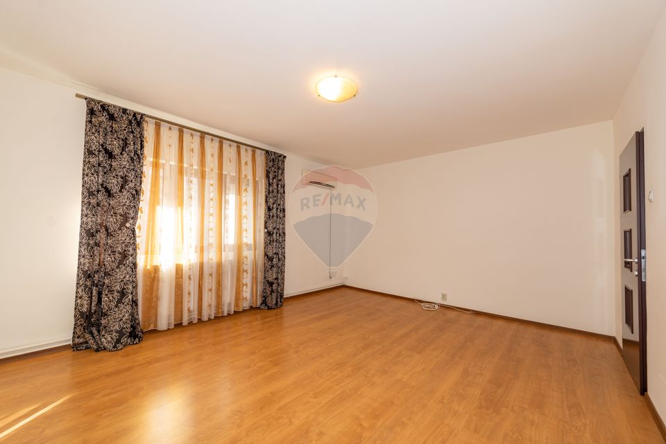 4 rooms apartment for sale, Liberty Center, 0% Commission