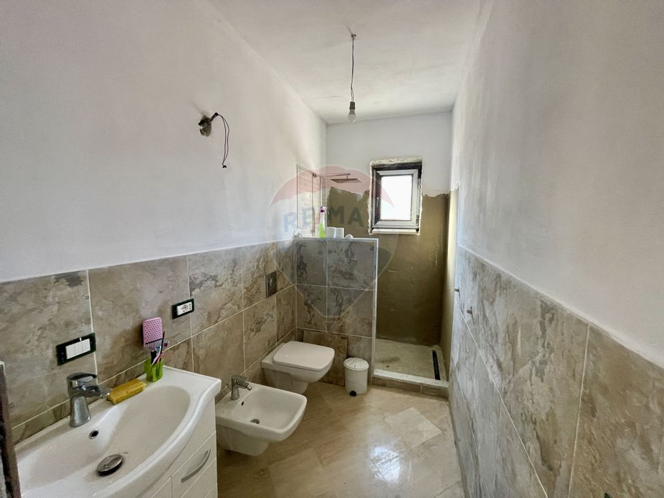 5 room House / Villa for sale, Sud area