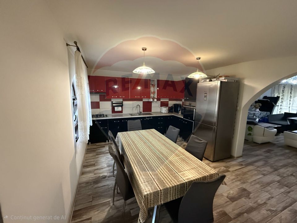 Casă / Vilă cu 5 camere de vânzare