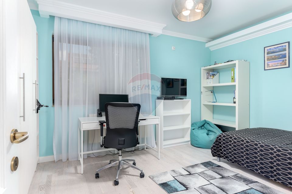 Apartament cu 4 camere de închiriat în zona Sisesti