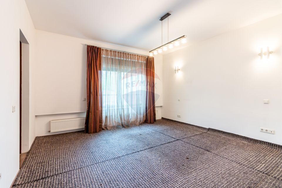 Sale | apartment | 4 bedrooms | 163 sqm | Dorobanti | parking