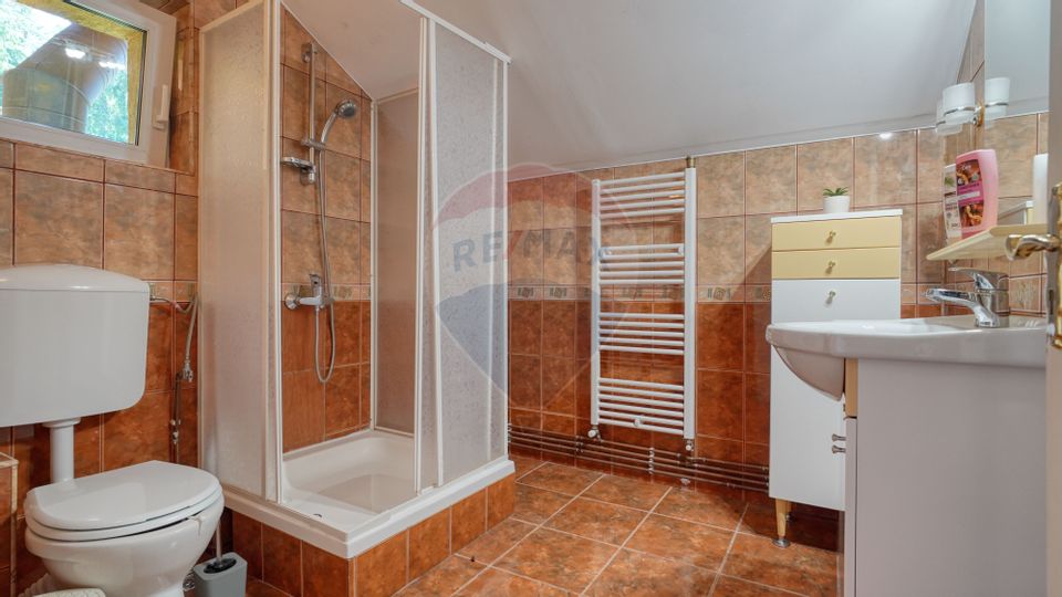 Casa/vila vânzare în Moieciu de jos, Sat. Drumul Carului 263 mp