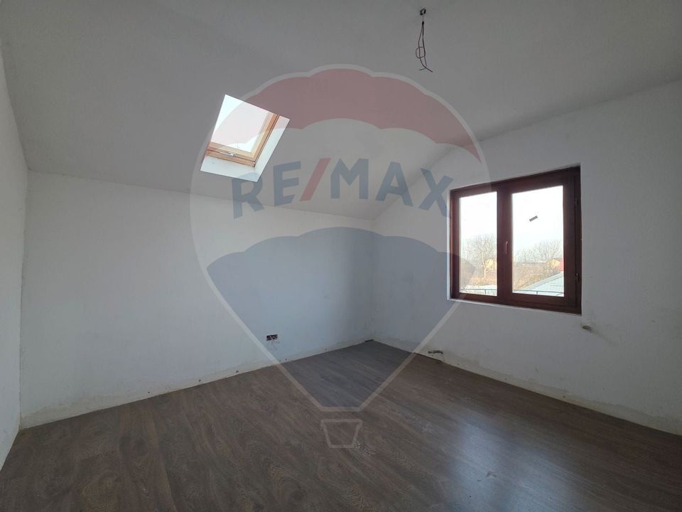 6 room House / Villa for sale, Izvoare area
