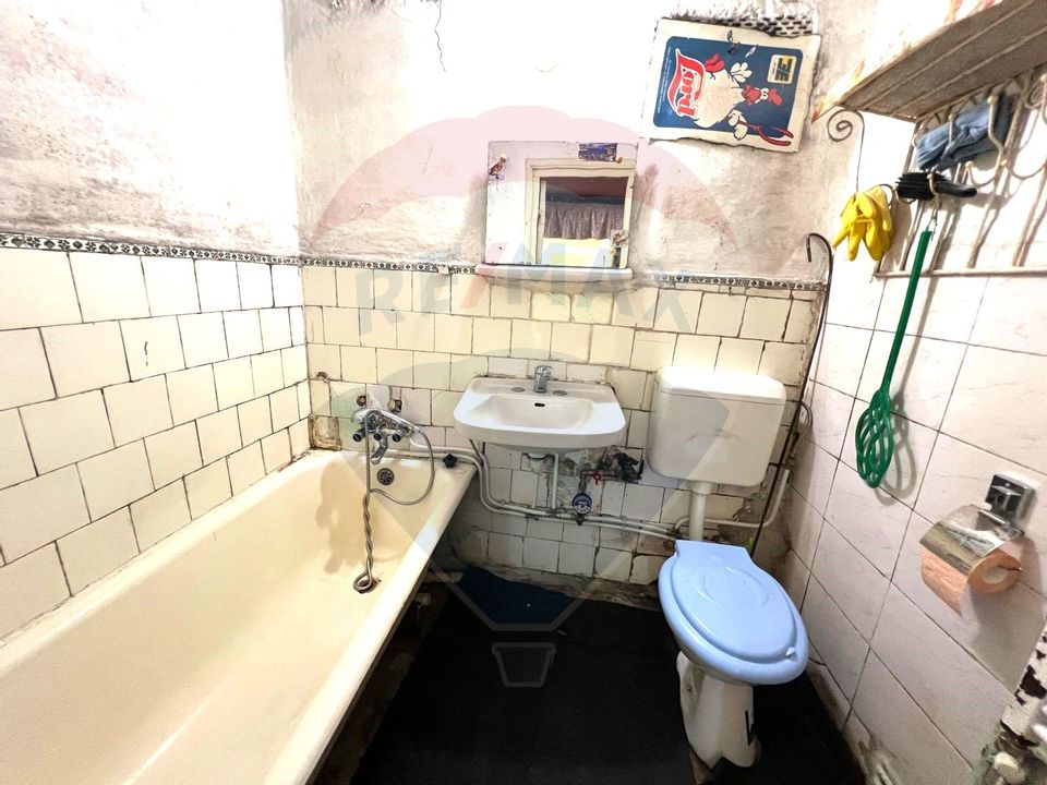Apartament cu 2 camere decomandate de vânzare în zona Narcisa