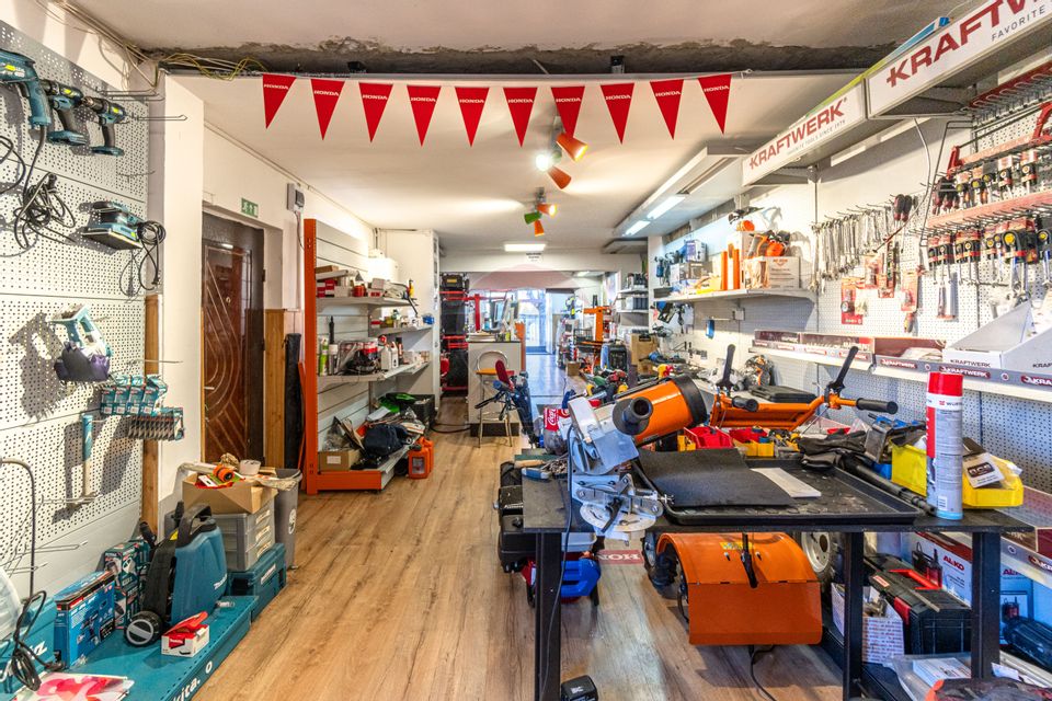 Proprietate mixtă cu spațiu comercial și locuință Strada Aurel Vlaicu