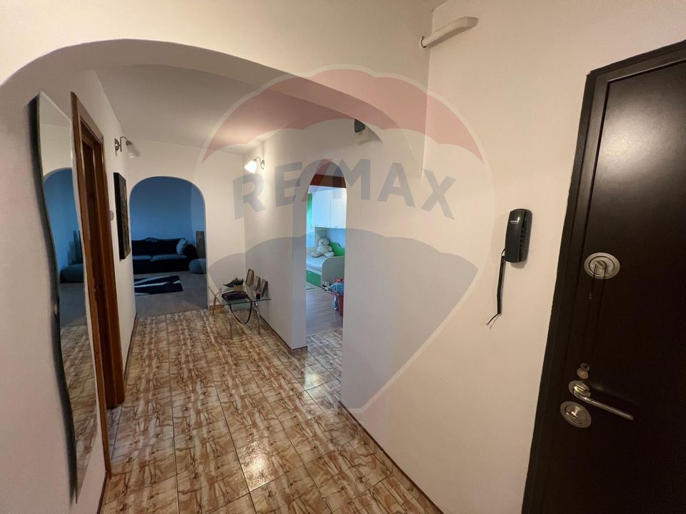 Apartament 3 camere în zona gara