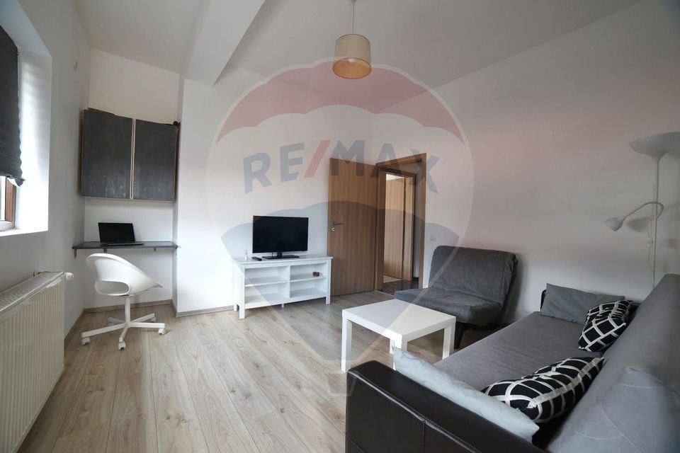 De vanzare apartament 3 camere în Popesti-Leordeni 2 balcoane in vila