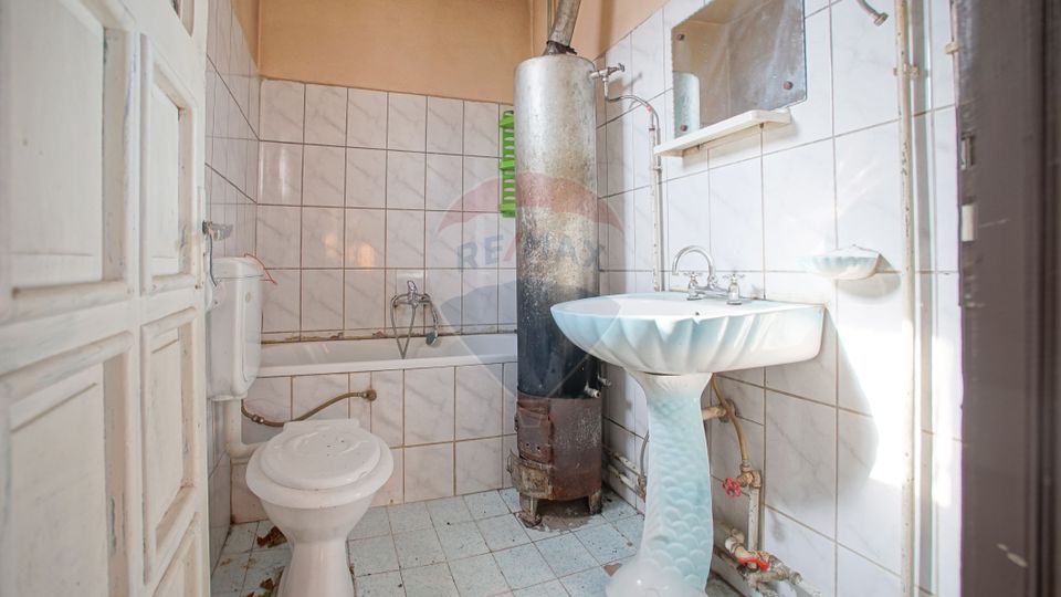 Casă + teren de vânzare – comision 0%