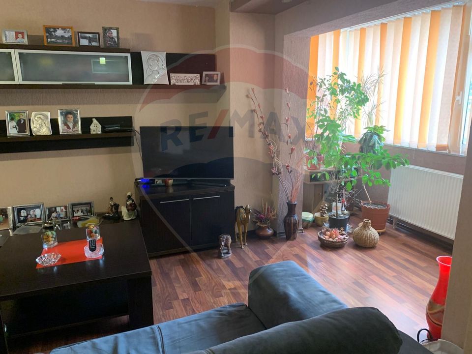 Apartment converted from 4 to 3 rooms | Pitesti | Gavana 3