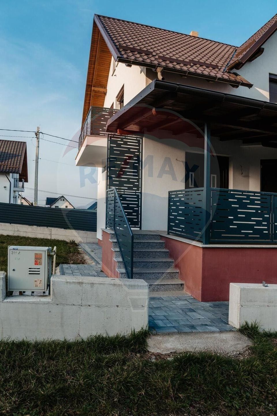 Casă / Vilă cu 4 camere de vânzare