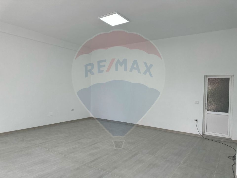 437sq.m Commercial Space for rent