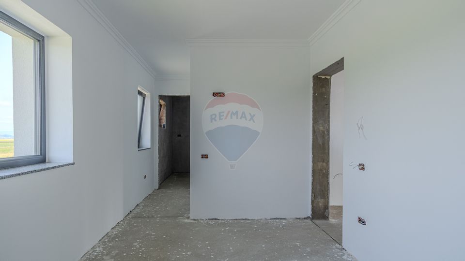 Casa moderna, la cheie, in Cristian – Str. Carpati