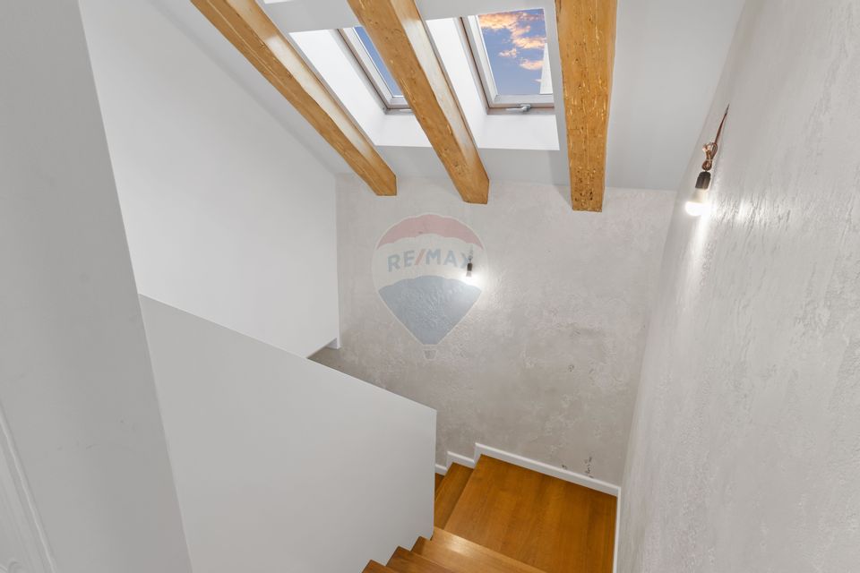 Penthouse unic pe două niveluri - saună și bucătărie exterioară