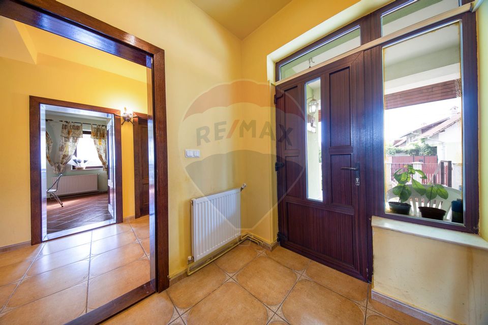 5 room House / Villa for sale