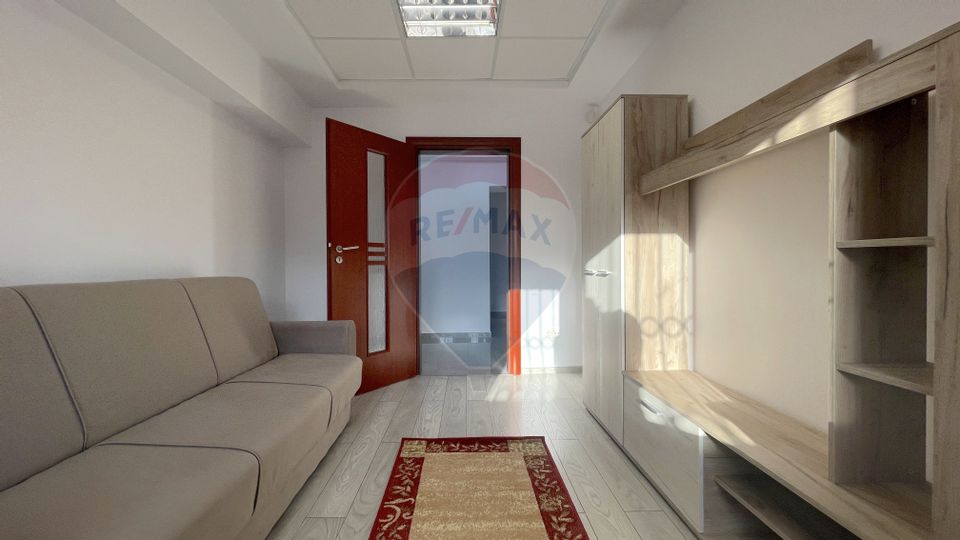 3 room Apartment for rent, Centrul Civic area