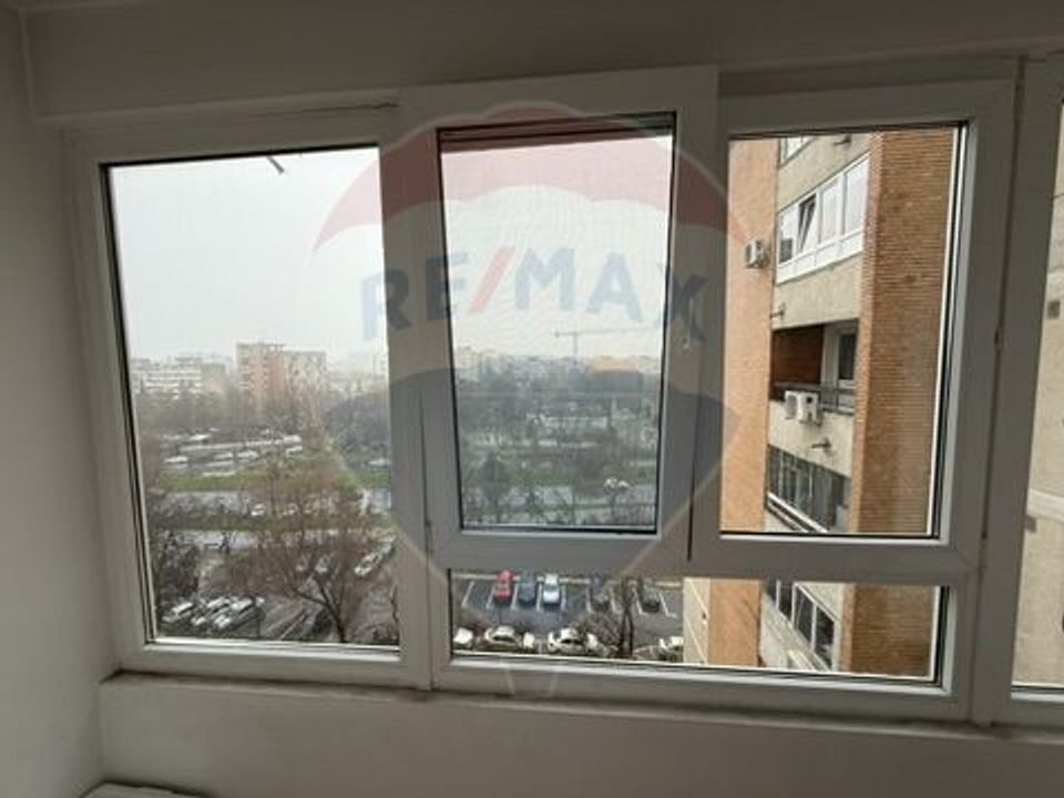 VANZARE Apartament cu 2 camere in zona Favorit / Drumul Taberei
