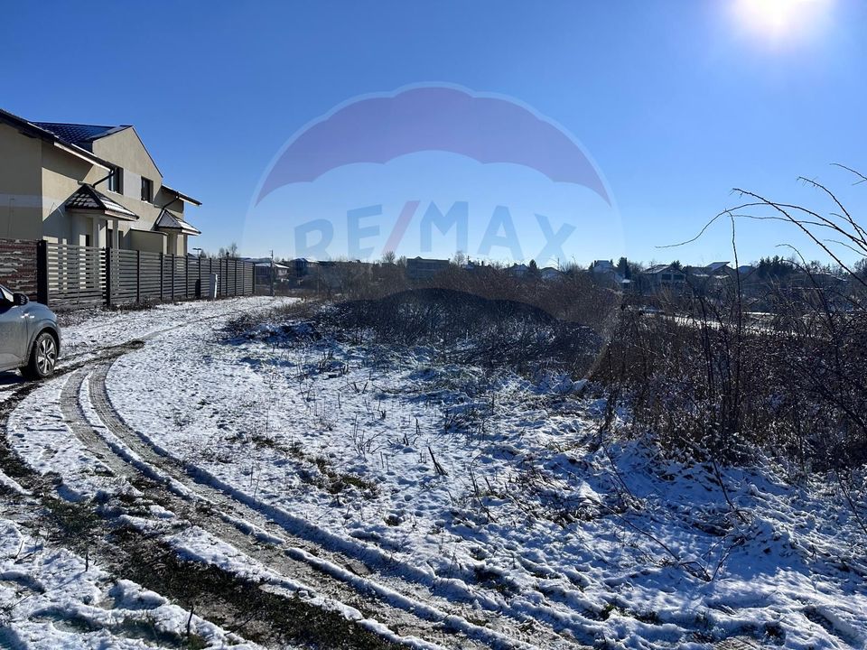 Teren intravilan 500mp, langa lac, acces drum principal - Corbeanca