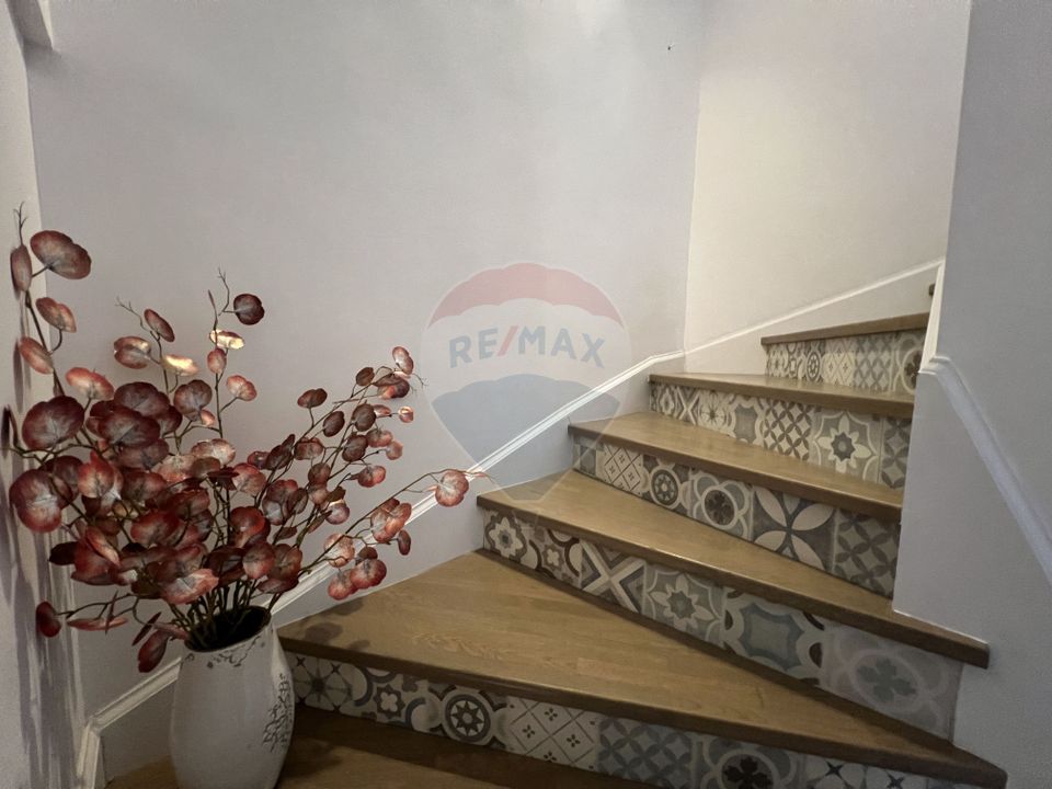 4 room House / Villa for sale