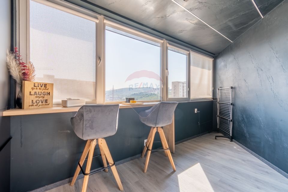 Apartament de vanzare, 2 camere, balcon inchis, zona BMW