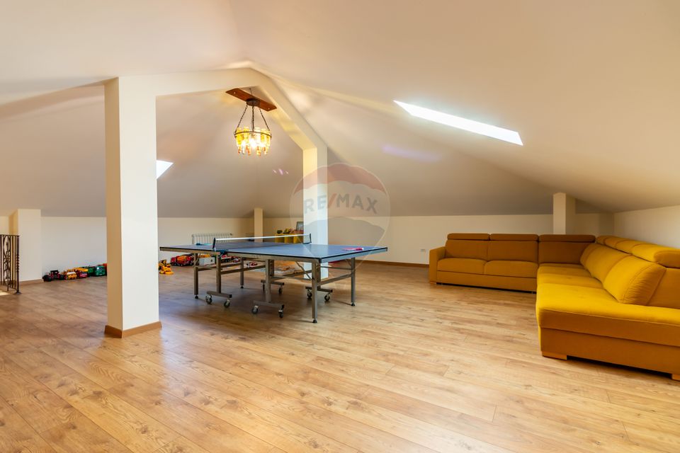 Vilă P+E+M cu 4 camere, 320 mp, Berceni/Ilfov