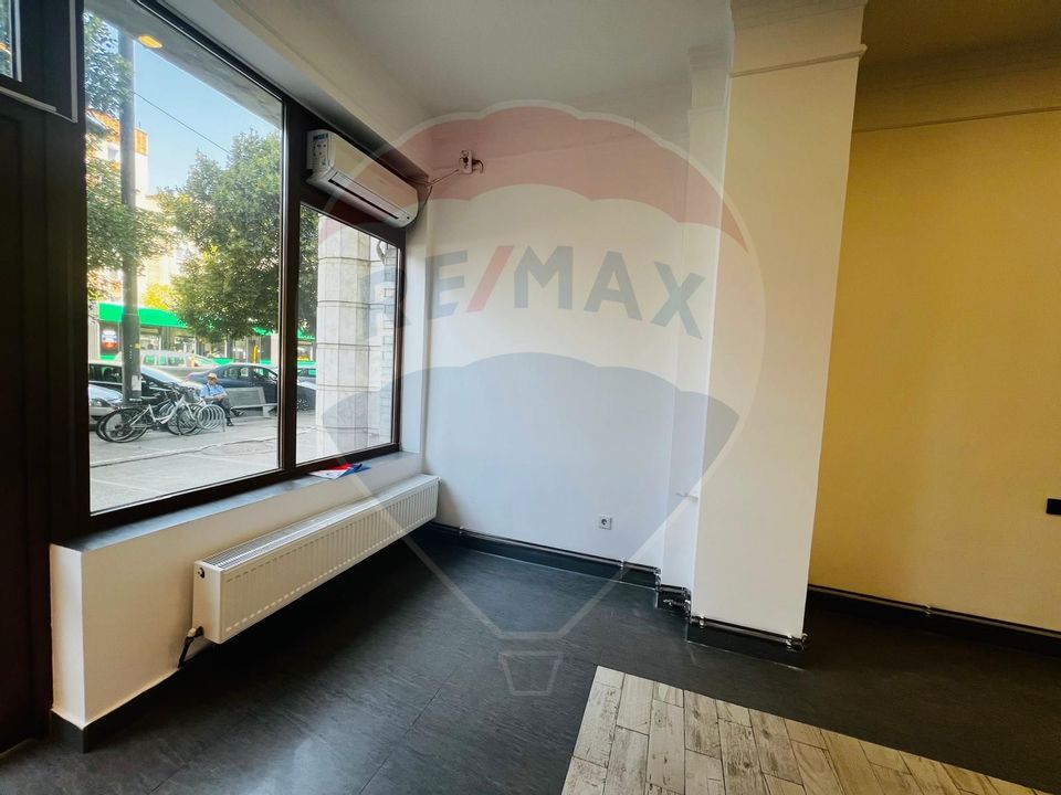 100sq.m Commercial Space for rent, Bancilor area