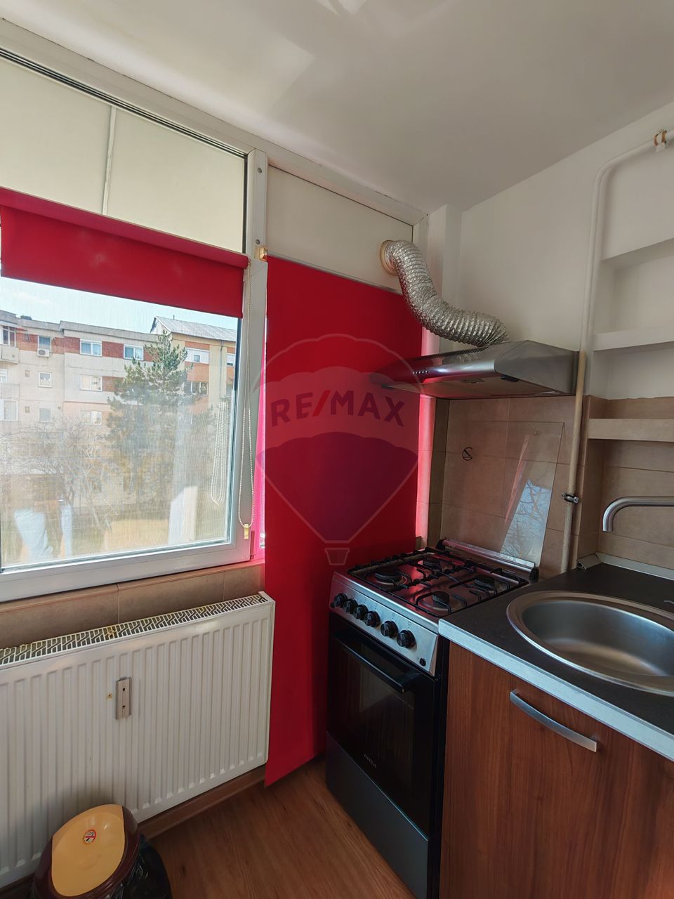 Apartament 2 camere Brazda, stațios, etaj 2, AC + centrală