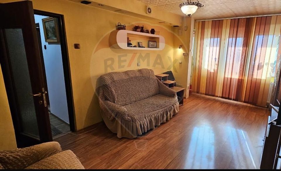 4 room Apartment for sale, Central area