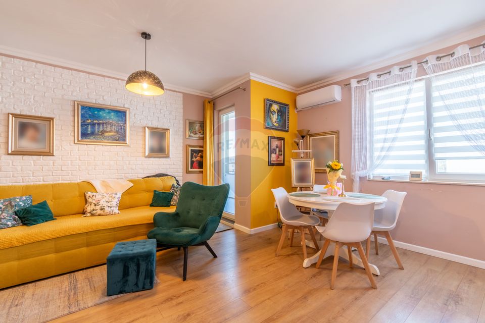 Apartament de vanzare, 3 camere, Strada Sesul de Sus, Zona Pepco