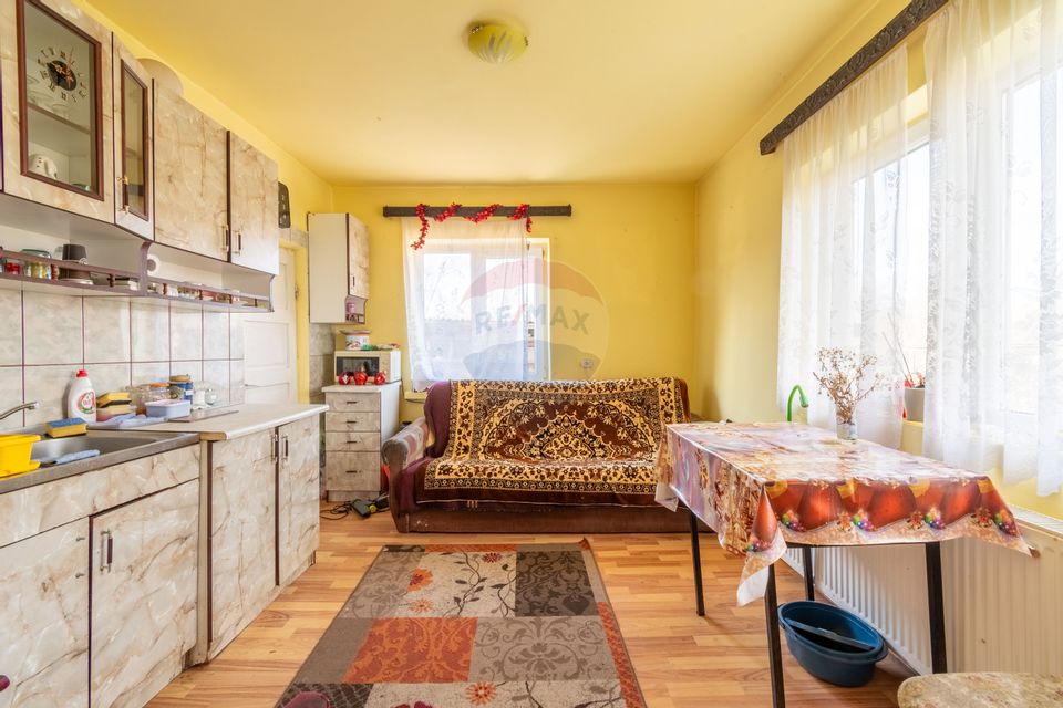 Casa cu 3 camere de vanzare in Bontida, Teren 1000mp