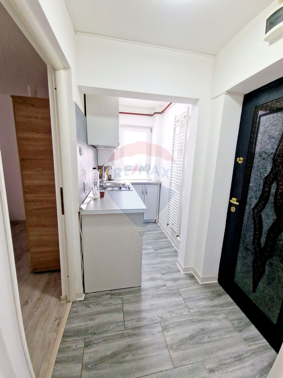 Apartament cu 1 camere de vânzare în zona 1 Mai