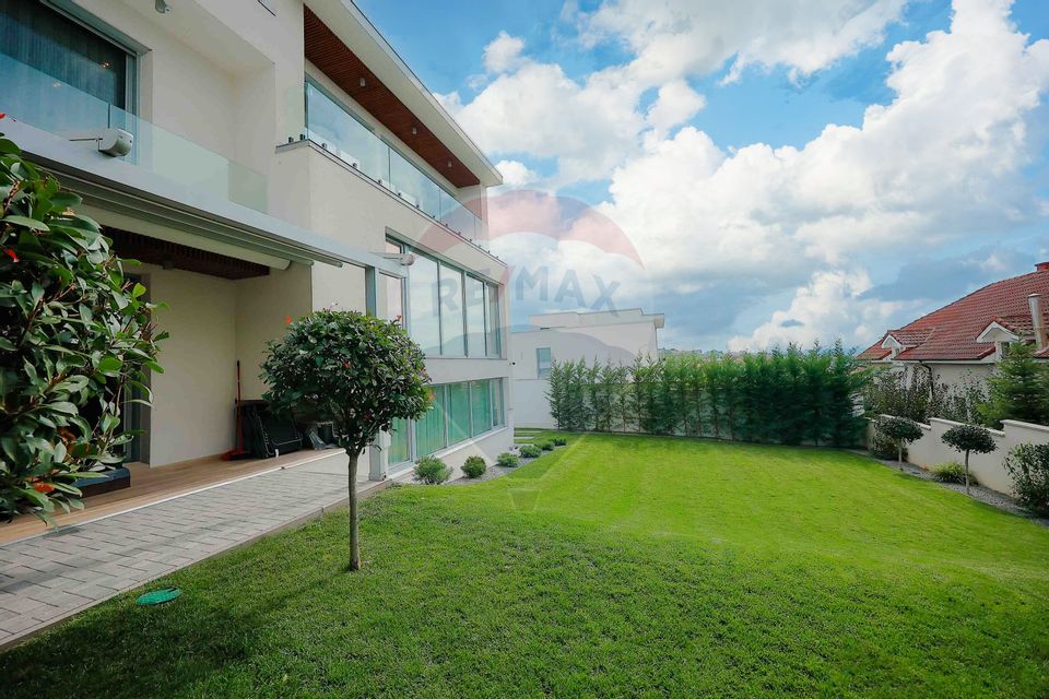 5 room House / Villa for sale, Dealuri Oradea area