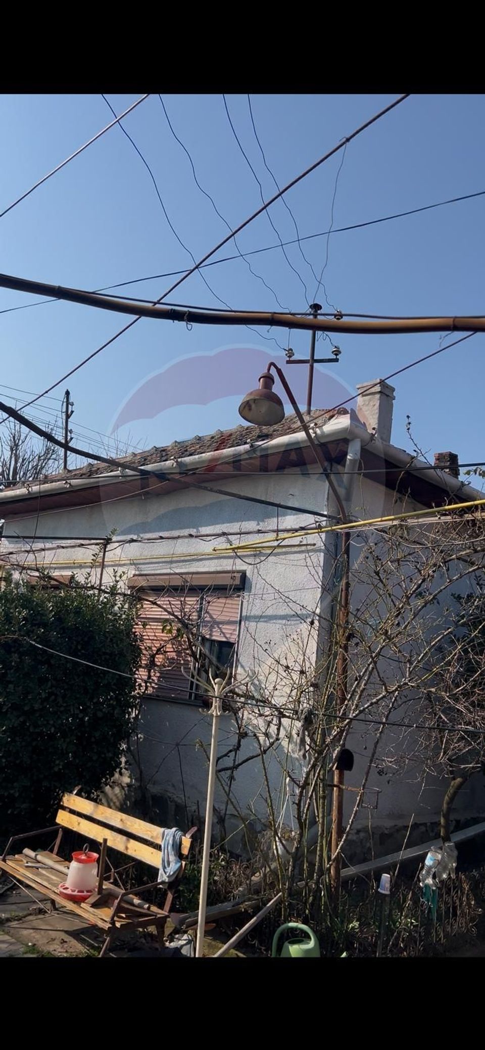 OCAZIE!!! Casă 2 camere cu centrala  zona Gai teren 1230 mp + garaj