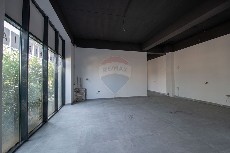 Spatiu comercial de inchiriat 86mp cu vitrina Militari