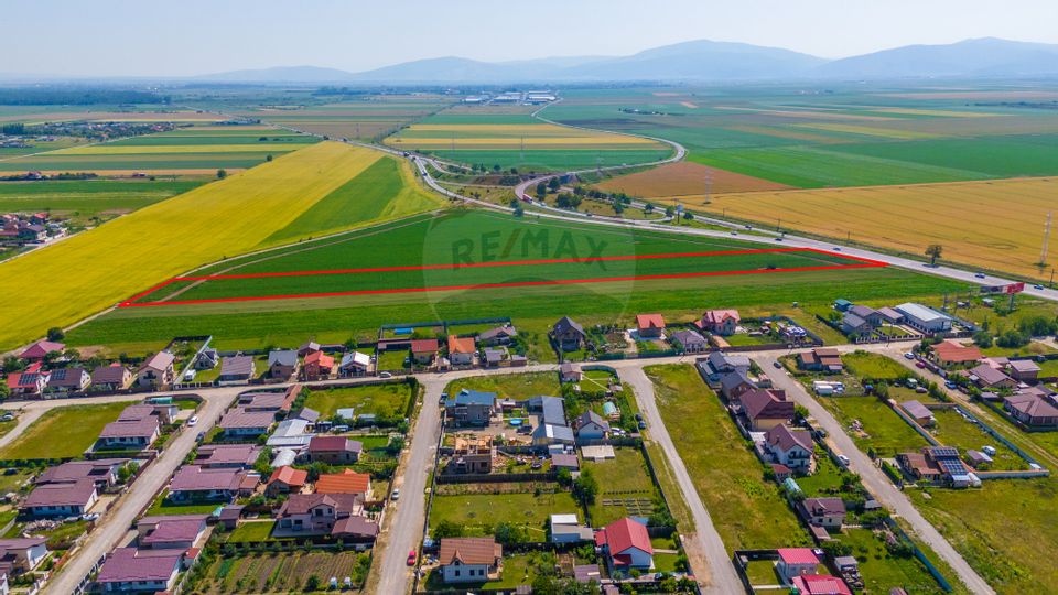 Teren Intravilan pentru dezvoltare imobiliara 15.600mp/Hărman