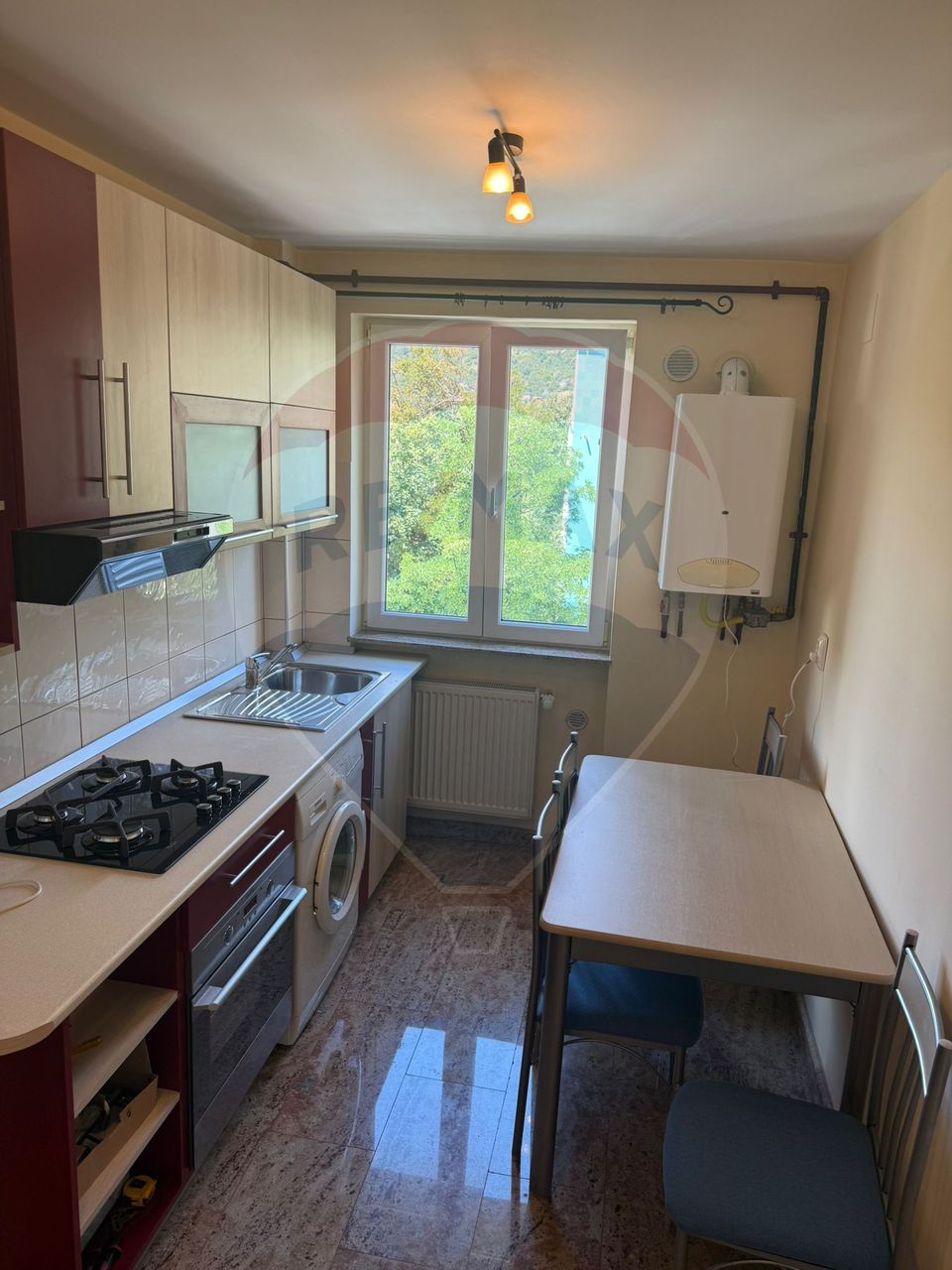 DE INCHIRIAT APARTAMENT LUX  zona Vivo Mall