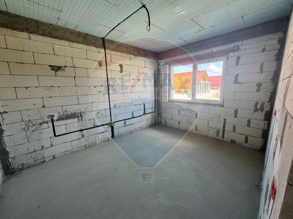 5 room House / Villa for sale, Bariera Valcii area