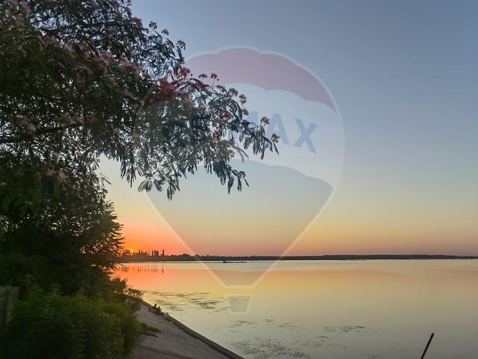 Land 1427 sqm - for sale in Mihailesti near Lake Arges