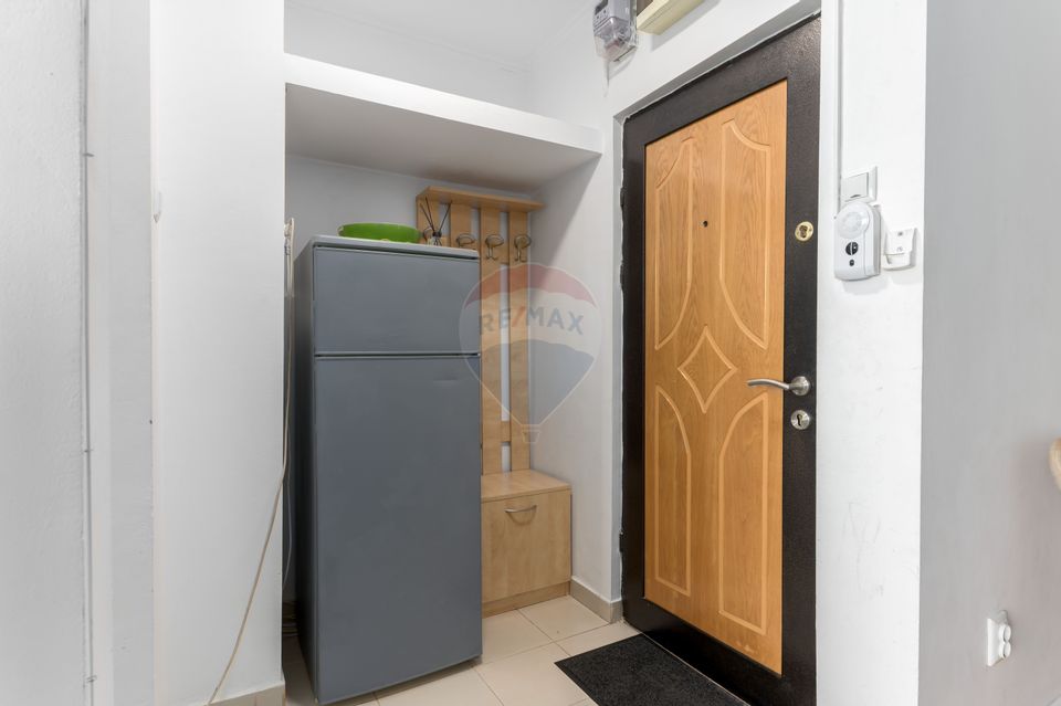 2 camere renovat 2021, mobilier nou, Metrou Unirii