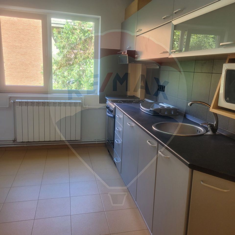 2 room Apartment for rent, Functionarilor area