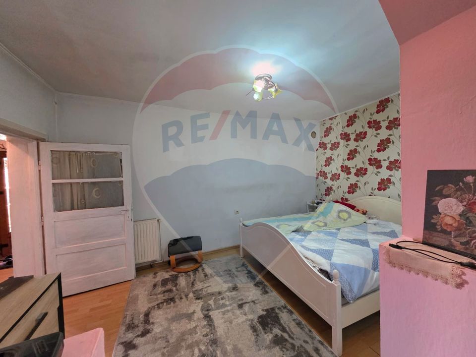 Casă tip duplex de vânzare – Vitrometan, str. Bârsei