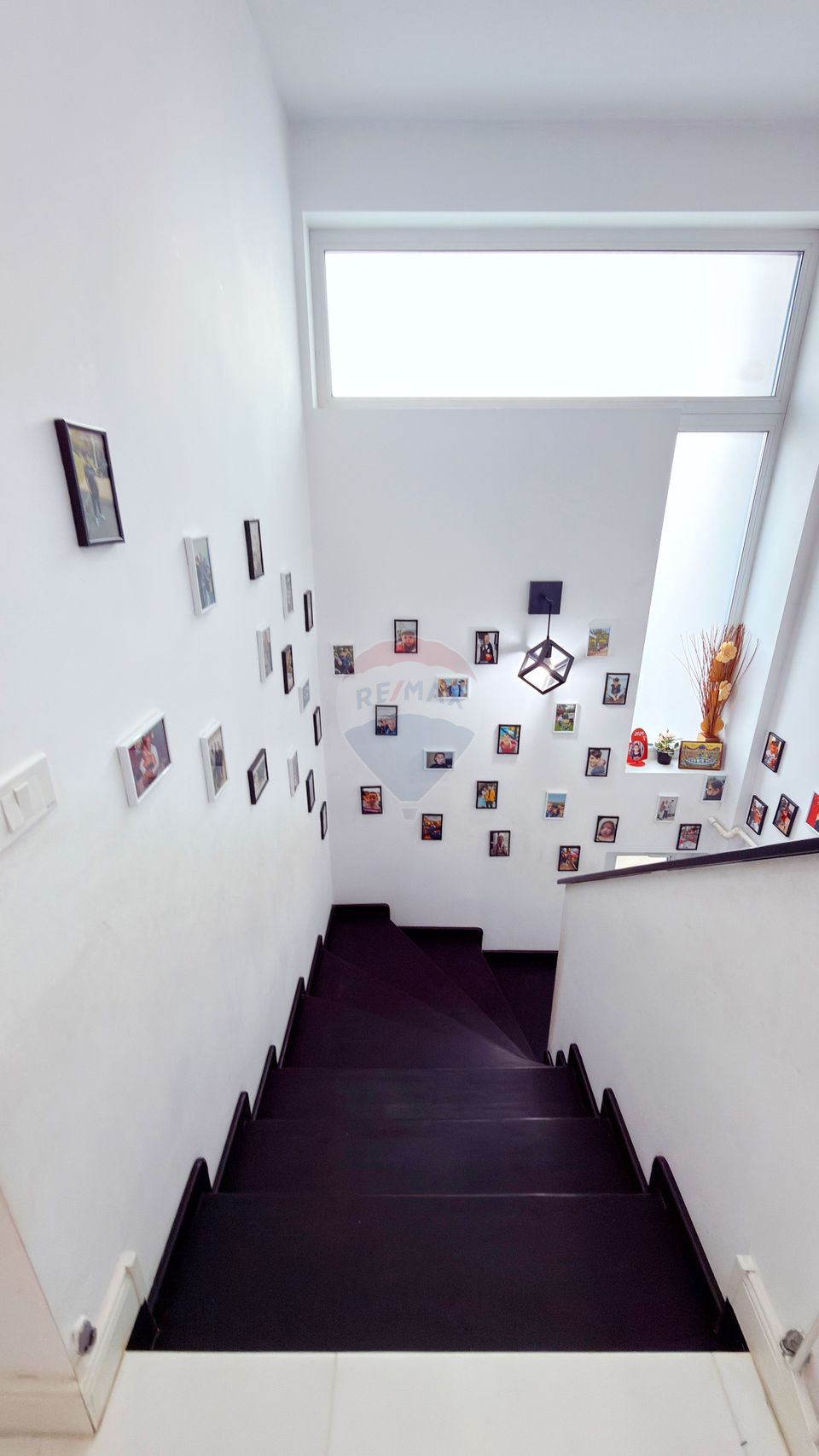 Vila 4 camere Ariesului | Teren 251 mp | 2 parcari | 10 min Metrou