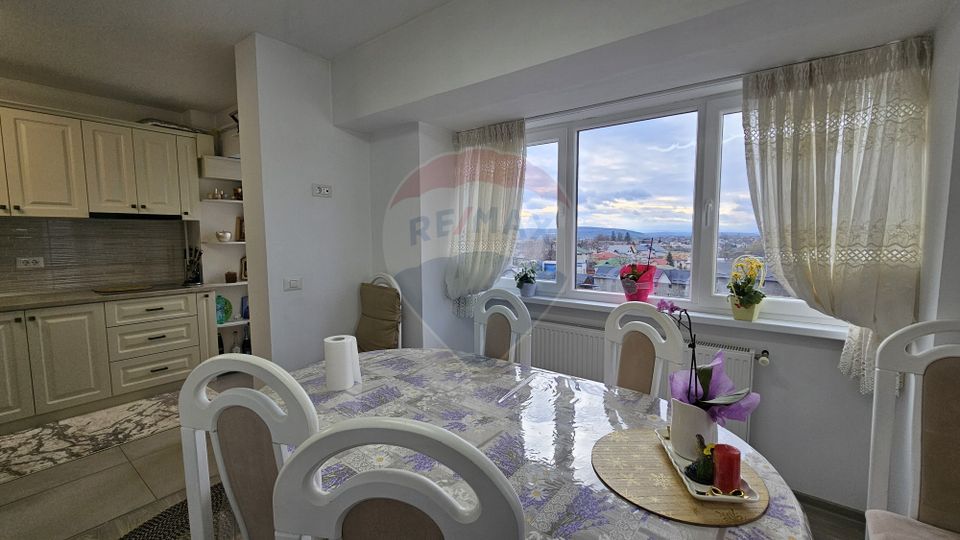 Apartament de lux, 105mp, Burdujeni, Suceava