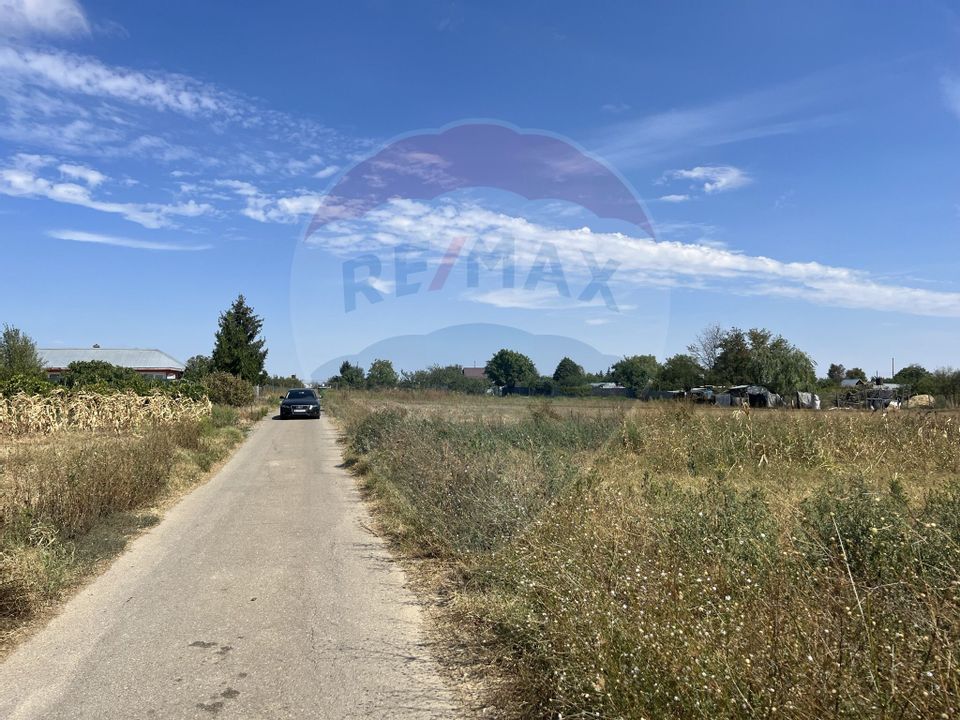 Land 8,325sqm Mogosesti / Strada Dealului