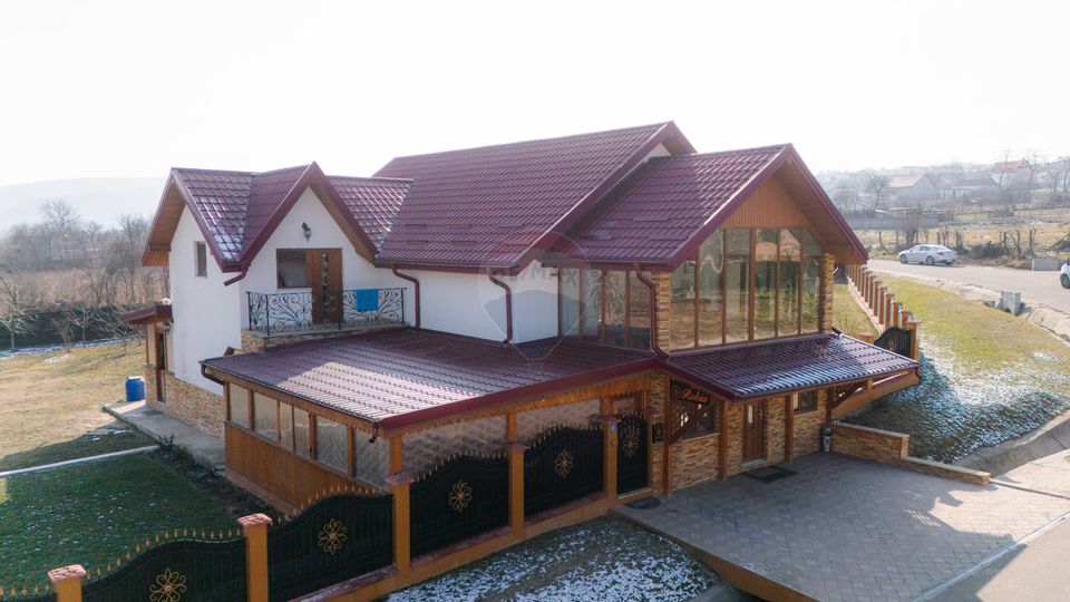 5 room House / Villa for sale, Periferie area