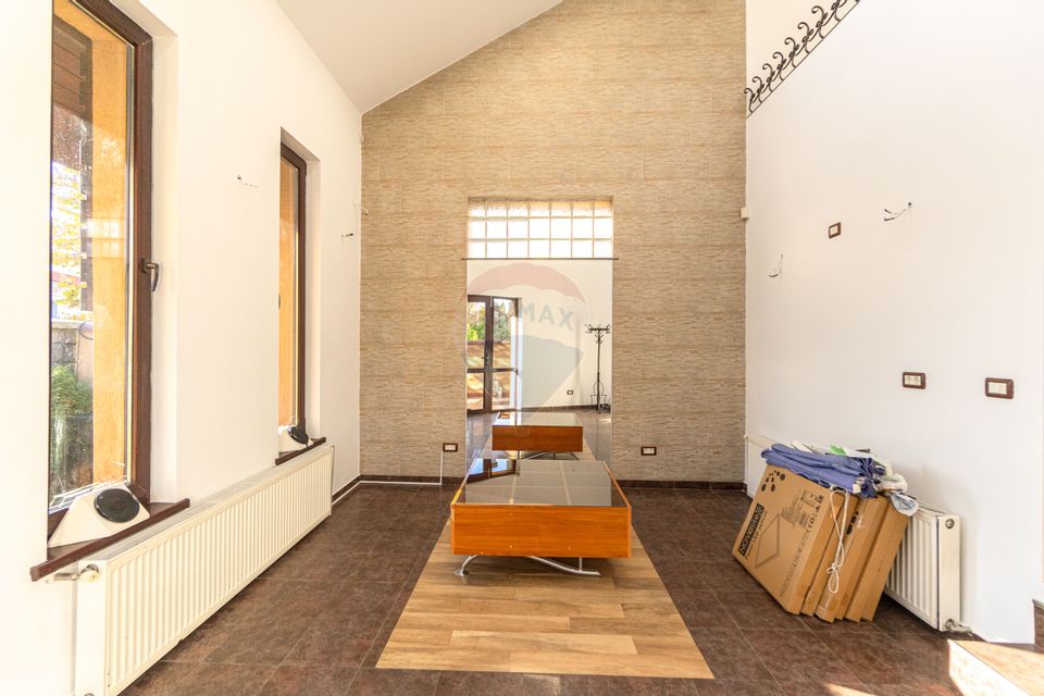 Spațiu de închiriat în Tractorul – 125 mp, renovat