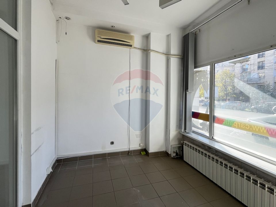 INCHIRIERE SPATIU COMERCIAL 100 mp–vitrină, vad excepțional – Unirii