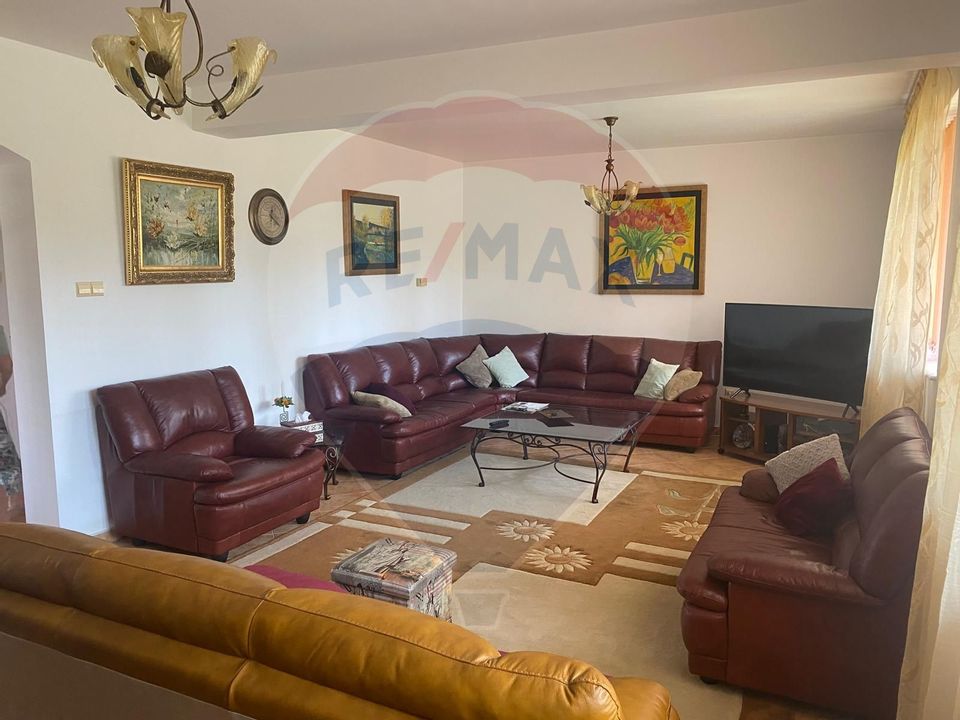 5 room House / Villa for sale, Central area